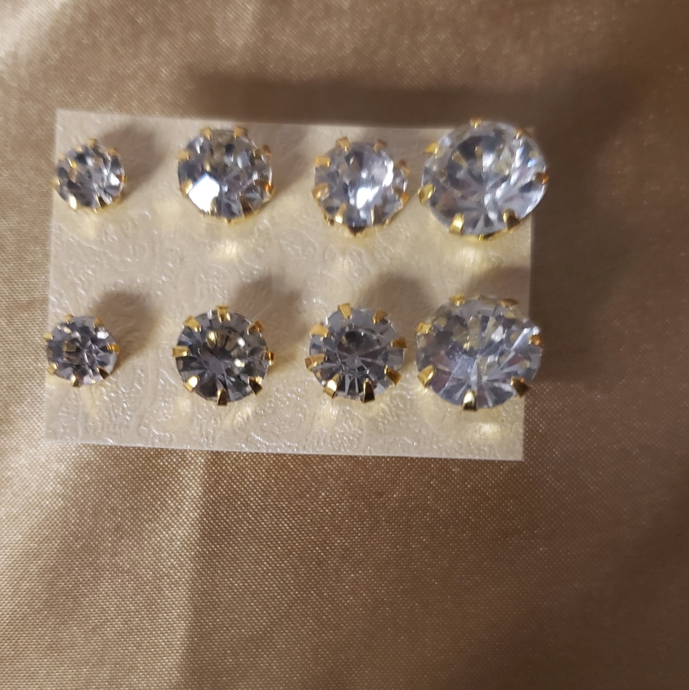 Lucy fashion Jewelry Stud  Earing
